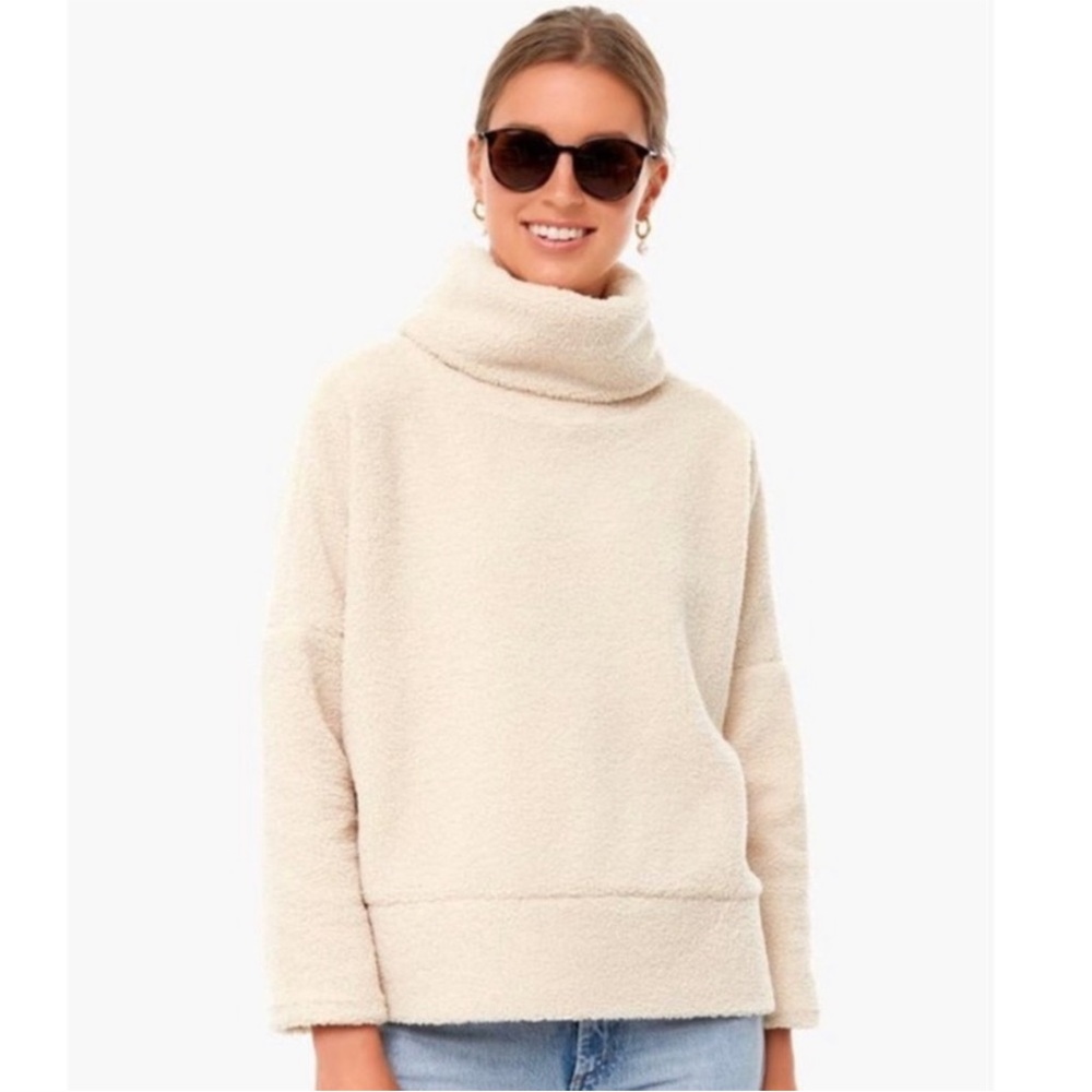 Tuckernuck Cream Turtleneck Sherpa Pullover Sweater